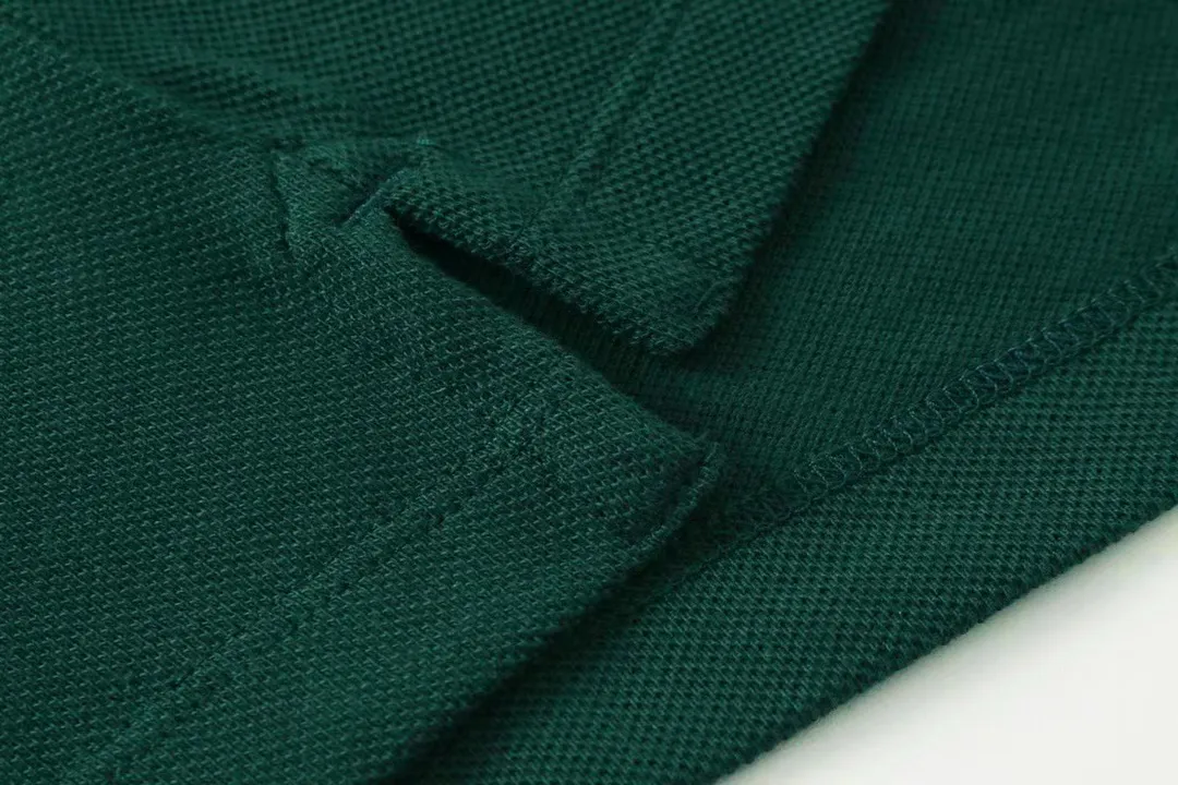 ：240 BURBERRY Polo New Arrival Classic TB ， ， Classic ， ， ， 100% ， ， ， ：Black White Dark Blue Gray Dark Gray Green Brown Size：M-XXL ， Burberry ， 。 ， 。100% :100% ;96% 4%